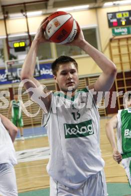 Basketball Kaerntner Liga. Finale. Woerthersee Piraten gegen KOS. Bernhard Weber (Piraten). Klagenfurt, am 10.5.2009.
Foto: Kuess
---
pressefotos, pressefotografie, kuess, qs, qspictures, sport, bild, bilder, bilddatenbank