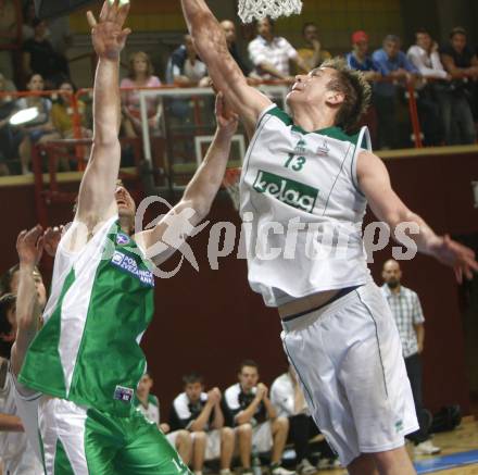 Basketball Kaerntner Liga. Finale. Woerthersee Piraten gegen KOS. Rasid Mahalbasic (Piraten), Juergen Mader (KOS). Klagenfurt, am 10.5.2009.
Foto: Kuess
---
pressefotos, pressefotografie, kuess, qs, qspictures, sport, bild, bilder, bilddatenbank