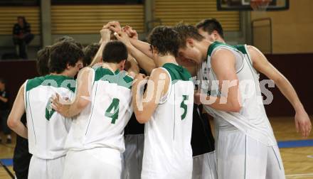 Basketball Kaerntner Liga. Finale. Woerthersee Piraten gegen KOS. Jubel (Piraten). Klagenfurt, am 10.5.2009.
Foto: Kuess
---
pressefotos, pressefotografie, kuess, qs, qspictures, sport, bild, bilder, bilddatenbank