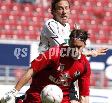 Fussball. Tipp3-Bundesliga. SK Austria Kelag Kaernten gegen SV Josko Ried. Schumacher, (Austria Kaernten), Thomas Gebauer (Ried).  Klagenfurt, 21.5.2009. 
Foto: Kuess

---
pressefotos, pressefotografie, kuess, qs, qspictures, sport, bild, bilder, bilddatenbank