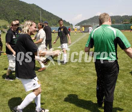 Fussball. Kaerntner Liga. SV ASKÖ Sittersdorf gegen SC St. Stefan/Lav., Jubel Meister St. Stefan/Lav.. Sittersdorf, 21.5.2009. 
Foto: Kuess

---
pressefotos, pressefotografie, kuess, qs, qspictures, sport, bild, bilder, bilddatenbank