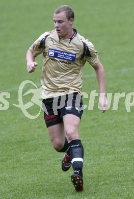Fussball Unterliga Ost. DSG Sele Zell gegen FC Welzenegg. Miran Kelih (Zell). Zell, am 30.5.2009.
Foto: Kuess
---
pressefotos, pressefotografie, kuess, qs, qspictures, sport, bild, bilder, bilddatenbank