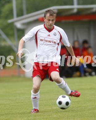 Fussball Kaerntner Liga. SV ASKOE Sittersdorf gegen FC WR Nussdorf/Debant. Edis Causevic (Nussdorf). Sittersdorf, am 30.5.2009.
Foto: Kuess
---
pressefotos, pressefotografie, kuess, qs, qspictures, sport, bild, bilder, bilddatenbank