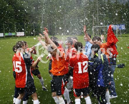 Fussball Unterliga Ost. Zell Pfare gegen Welzenegg. Meisterjubel Welzenegg. Zell, am 30.5.2009.
Foto: Kuess
---
pressefotos, pressefotografie, kuess, qs, qspictures, sport, bild, bilder, bilddatenbank