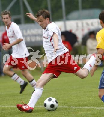 Fussball Kaerntner Liga. SV ASKOE Sittersdorf gegen FC WR Nussdorf/Debant. Edis Causevic (Nussdorf). Sittersdorf, am 30.5.2009.
Foto: Kuess
---
pressefotos, pressefotografie, kuess, qs, qspictures, sport, bild, bilder, bilddatenbank