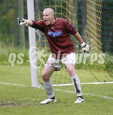 Fussball Unterliga Ost. DSG Sele Zell gegen FC Welzenegg. Philipp Rakuschek (Zell). Zell, am 30.5.2009.
Foto: Kuess
---
pressefotos, pressefotografie, kuess, qs, qspictures, sport, bild, bilder, bilddatenbank