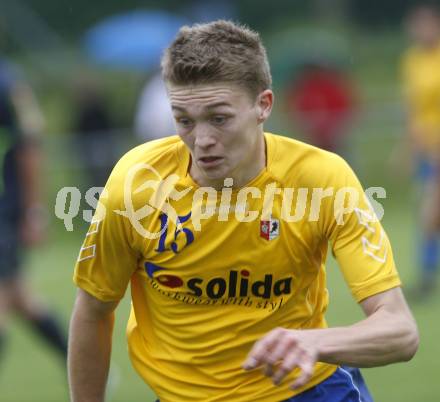 Fussball Kaerntner Liga. SV ASKOE Sittersdorf gegen FC WR Nussdorf/Debant. Matija Smrtnik (Sittersdorf). Sittersdorf, am 30.5.2009.
Foto: Kuess
---
pressefotos, pressefotografie, kuess, qs, qspictures, sport, bild, bilder, bilddatenbank