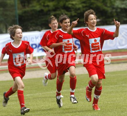 Fussball. Schuelerliga Finale. Spiel um Platz 1.  BG Lerchenfeld gegen SHS Spittal/Drau. Wolfsberg, am 4.6.2009.
Foto: Kuess
---
pressefotos, pressefotografie, kuess, qs, qspictures, sport, bild, bilder, bilddatenbank