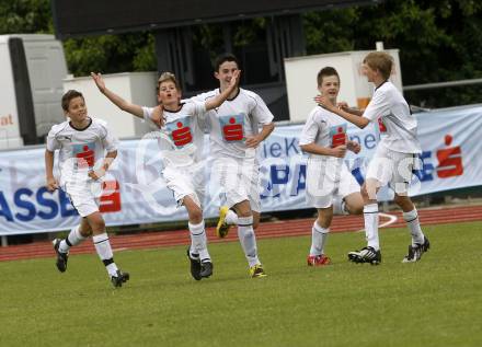 Fussball. Schuelerliga Finale. Spiel um Platz 1.  BG Lerchenfeld gegen SHS Spittal/Drau. Wolfsberg, am 4.6.2009.
Foto: Kuess
---
pressefotos, pressefotografie, kuess, qs, qspictures, sport, bild, bilder, bilddatenbank