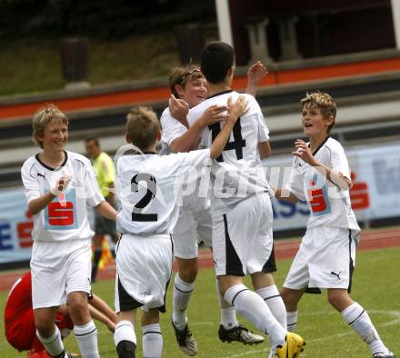 Fussball. Schuelerliga Finale. Spiel um Platz 1.  BG Lerchenfeld gegen SHS Spittal/Drau. Wolfsberg, am 4.6.2009.
Foto: Kuess
---
pressefotos, pressefotografie, kuess, qs, qspictures, sport, bild, bilder, bilddatenbank