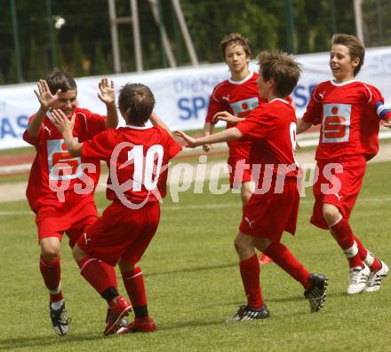 Fussball. Schuelerliga Finale. Spiel um Platz 1.  BG Lerchenfeld gegen SHS Spittal/Drau. Wolfsberg, am 4.6.2009.
Foto: Kuess
---
pressefotos, pressefotografie, kuess, qs, qspictures, sport, bild, bilder, bilddatenbank