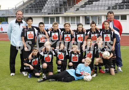 Fussball. Schuelerliga Finale. Spiel um Platz 3. Mannschaftsfoto SHS 2 Klagenfurt. Wolfsberg, am 4.6.2009.
Foto: Kuess
---
pressefotos, pressefotografie, kuess, qs, qspictures, sport, bild, bilder, bilddatenbank