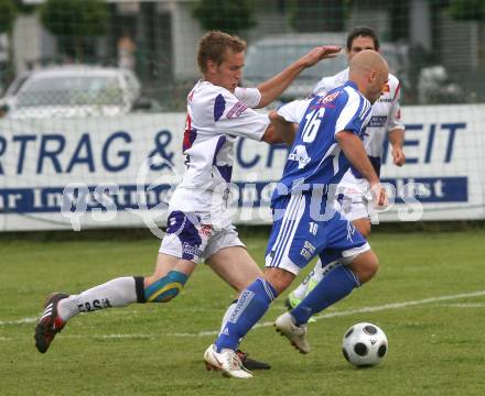 Fussball Regionalliga. SAK gegen FC St. Veit. Samo Bernhard Olip (SAK), Stephan Mathias Stueckler (St. Veit). Klagenfurt, am 6.6.2009.
Foto: Kuess
---
pressefotos, pressefotografie, kuess, qs, qspictures, sport, bild, bilder, bilddatenbank