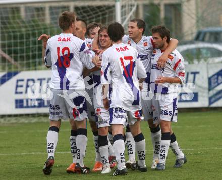 Fussball Regionalliga. SAK gegen FC St. Veit. Torjubel (SAK). Klagenfurt, am 6.6.2009.
Foto: Kuess
---
pressefotos, pressefotografie, kuess, qs, qspictures, sport, bild, bilder, bilddatenbank