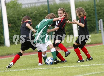 Fussball. Girlies Cup Finale. Feldkirchen, 6.6.2009. Foto: Kuess
---
pressefotos, pressefotografie, kuess, qs, qspictures, sport, bild, bilder, bilddatenbank