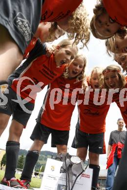 Fussball. Girlies Cup Finale. Feldkirchen, 6.6.2009. 
Foto: Kuess
---
pressefotos, pressefotografie, kuess, qs, qspictures, sport, bild, bilder, bilddatenbank