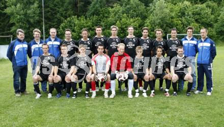 Fussball 1. KLasse D. Mannschaftsfoto Eberndorfer AC. St. Margarethen/Ros., am 6.6.2009.
Foto: Kuess
---
pressefotos, pressefotografie, kuess, qs, qspictures, sport, bild, bilder, bilddatenbank