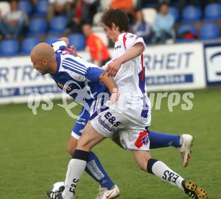 Fussball Regionalliga. SAK gegen FC St. Veit. Patrick Lausegger (SAK), Stephan Mathias Stueckler (St. Veit). Klagenfurt, am 6.6.2009.
Foto: Kuess
---
pressefotos, pressefotografie, kuess, qs, qspictures, sport, bild, bilder, bilddatenbank