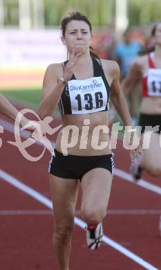 Leichtathletik. Kaerntner Meisterschaft. 100 Meter Frauen. Helena Suppin. Wolfsberg, am 13.6.2009.
Foto: Kuess
---
pressefotos, pressefotografie, kuess, qs, qspictures, sport, bild, bilder, bilddatenbank