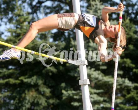 Leichtathletik. Kaerntner Meisterschaft. Stabhochsprung. Katja Salzer. Wolfsberg, am 13.6.2009.
Foto: Kuess
---
pressefotos, pressefotografie, kuess, qs, qspictures, sport, bild, bilder, bilddatenbank