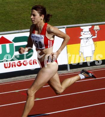 Leichtathletik. Kaerntner Meisterschaft. Stabhochsprung. Magdalena Kulnik. Wolfsberg, am 13.6.2009.
Foto: Kuess
---
pressefotos, pressefotografie, kuess, qs, qspictures, sport, bild, bilder, bilddatenbank