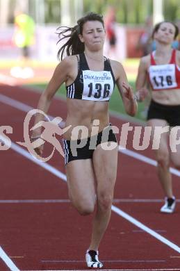 Leichtathletik. Kaerntner Meisterschaft. 100 Meter Frauen. Helena Suppin. Wolfsberg, am 13.6.2009.
Foto: Kuess
---
pressefotos, pressefotografie, kuess, qs, qspictures, sport, bild, bilder, bilddatenbank