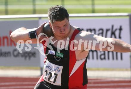 Leichtathletik. Kaerntner Meisterschaft. Kugelstossen. Christian Pirmann. Wolfsberg, am 13.6.2009.
Foto: Kuess
---
pressefotos, pressefotografie, kuess, qs, qspictures, sport, bild, bilder, bilddatenbank