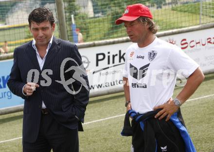 Fussball Bundesliga. Trainingsbeginn SK Austria Kaernten. Mario Canori (Praesident), Trainer Frenkie Schinkels. Moosburg, am 15.6.2009.
Foto: Kuess
---
pressefotos, pressefotografie, kuess, qs, qspictures, sport, bild, bilder, bilddatenbank