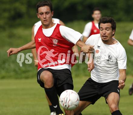 Fussball Bundesliga. Trainingsbeginn SK Austria Kaernten. Markus Pink, Fernando Troyansky. Moosburg, am 15.6.2009.
Foto: Kuess
---
pressefotos, pressefotografie, kuess, qs, qspictures, sport, bild, bilder, bilddatenbank