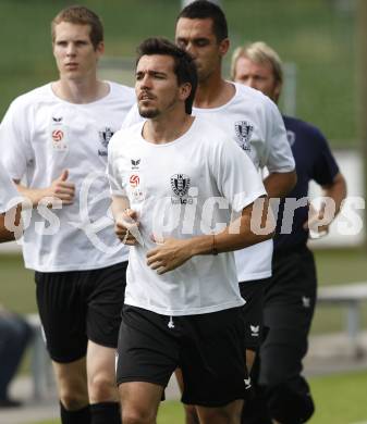 Fussball Bundesliga. Trainingsbeginn SK Austria Kaernten. Fernando Troyansky. Moosburg, am 15.6.2009.
Foto: Kuess
---
pressefotos, pressefotografie, kuess, qs, qspictures, sport, bild, bilder, bilddatenbank