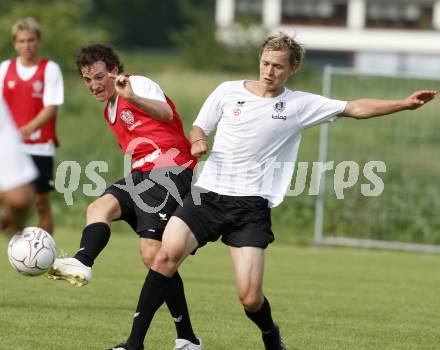 Fussball Bundesliga. Trainingsbeginn SK Austria Kaernten. Mario Kroepfl, Stefan Hierlaender. Moosburg, am 15.6.2009.
Foto: Kuess
---
pressefotos, pressefotografie, kuess, qs, qspictures, sport, bild, bilder, bilddatenbank