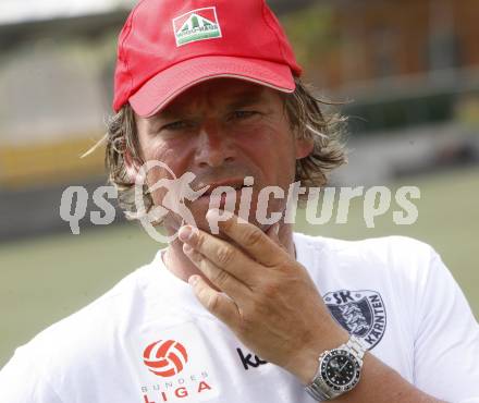 Fussball Bundesliga. Trainingsbeginn SK Austria Kaernten. Trainer Frenkie Schinkels. Moosburg, am 15.6.2009.
Foto: Kuess
---
pressefotos, pressefotografie, kuess, qs, qspictures, sport, bild, bilder, bilddatenbank