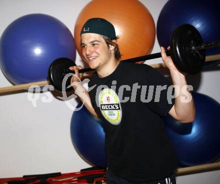 Eishockey Bundesliga. Sommertraining VSV. Stefan Bacher. Villach, am 29.5.2009.
Foto: Kuess
---
pressefotos, pressefotografie, kuess, qs, qspictures, sport, bild, bilder, bilddatenbank