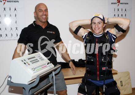 Eishockey Bundesliga. Sommertraining VSV. Franz Michael Ruchli (Althletx), Nico Toff. Villach, am 29.5.2009.
Foto: Kuess
---
pressefotos, pressefotografie, kuess, qs, qspictures, sport, bild, bilder, bilddatenbank