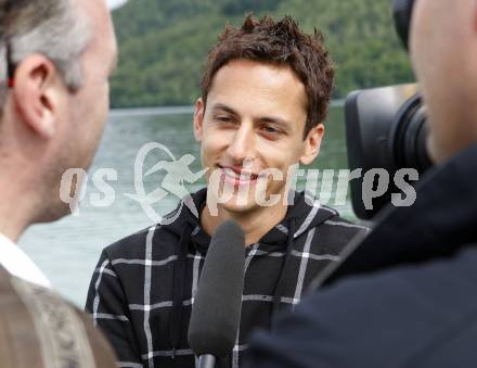 X-Team Decathlon. Promi Jet Ski Rennen. VIP Jet Ski Race. Patrick Friesacher. St. Kanzian, am 20.6.2009.
Foto: Kuess
---
pressefotos, pressefotografie, kuess, qs, qspictures, sport, bild, bilder, bilddatenbank