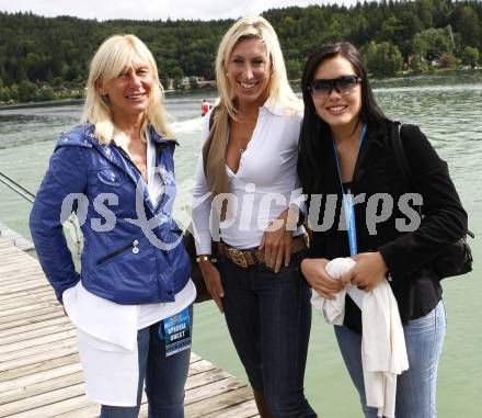 X-Team Decathlon. Promi Jet Ski Rennen. VIP Jet Ski Race. Rita und Stefanie Graf. St. Kanzian, am 20.6.2009.
Foto: Kuess
---
pressefotos, pressefotografie, kuess, qs, qspictures, sport, bild, bilder, bilddatenbank