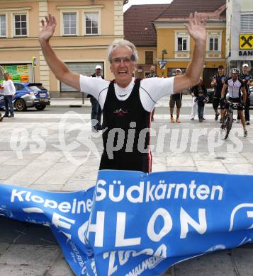 Decathlon. Zieleinlauf. Sieger Team Falkensteiner Hotels und Residences, Willi Koska. Voelkermarkt, am 21.6.2009.
Foto: Kuess
---
pressefotos, pressefotografie, kuess, qs, qspictures, sport, bild, bilder, bilddatenbank