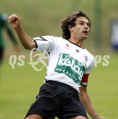 Fussball Bundesliga. Testspiel. SK Austria Kaernten gegen FC Wacker Innsbruck. Jocelyn Blanchard (Austria Kaernten). Rennweg, am 24.6.2009.
Foto: Kuess 
---
pressefotos, pressefotografie, kuess, qs, qspictures, sport, bild, bilder, bilddatenbank