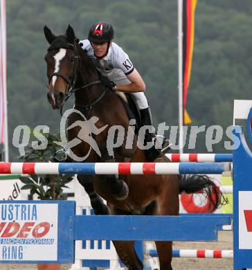 Reiten. Internationale Reitsporttage. AVR Silver Tour Finale. Rob Raskin. Maria Woerth, 27.6.2009.
Foto: Kuess 

---
pressefotos, pressefotografie, kuess, qs, qspictures, sport, bild, bilder, bilddatenbank