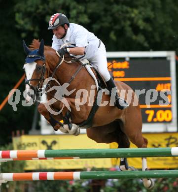 Reiten. Internationale Reitsporttage. AVR Silver Tour Finale. Hugo Simon. Maria Woerth, 27.6.2009.
Foto: Kuess 

---
pressefotos, pressefotografie, kuess, qs, qspictures, sport, bild, bilder, bilddatenbank