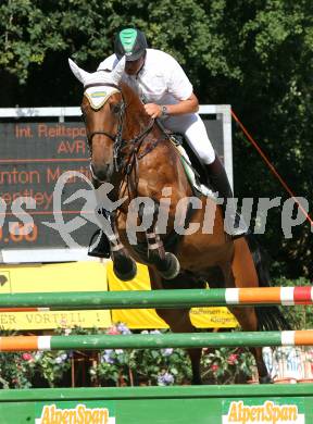 Reitsport. Reiten. Internationale Reitsporttage Maria Woerth. Anton Martin Bauer (AUT) auf Bentley. Maria Woerth, am 27.6.2009.
Foto: Kuess
---
pressefotos, pressefotografie, kuess, qs, qspictures, sport, bild, bilder, bilddatenbank