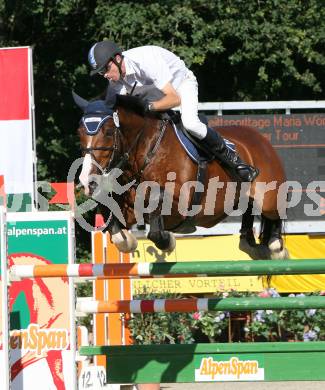 Reitsport. Reiten. Internationale Reitsporttage Maria Woerth. Christian Knoll (AUT) auf Leandrino. Maria Woerth, am 27.6.2009.
Foto: Kuess
---
pressefotos, pressefotografie, kuess, qs, qspictures, sport, bild, bilder, bilddatenbank