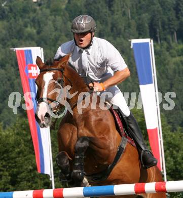 Reitsport. Reiten. Internationale Reitsporttage Maria Woerth. Giordano Cattapan (ITA) auf Quidama. Maria Woerth, am 27.6.2009.
Foto: Kuess
---
pressefotos, pressefotografie, kuess, qs, qspictures, sport, bild, bilder, bilddatenbank