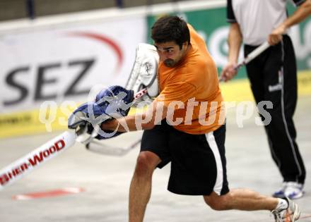 Eishockey Bundesliga. VSV Sommertraining. Tormanntraining. Gert Prohaska. Villach, am 24.6.2009.
Foto: Kuess
---
pressefotos, pressefotografie, kuess, qs, qspictures, sport, bild, bilder, bilddatenbank