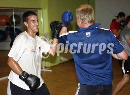 Eishockey Bundesliga. VSV Sommertraining. Bernhard Starkbaum. Villach, am 9.7.2009.
Foto: Kuess
---
pressefotos, pressefotografie, kuess, qs, qspictures, sport, bild, bilder, bilddatenbank