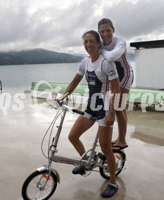 Rudern. Michaela Taupe Traer, Stefanie Borzacchini. Klagenfurt, 7.7.2009.
Foto: Kuess
---
pressefotos, pressefotografie, kuess, qs, qspictures, sport, bild, bilder, bilddatenbank