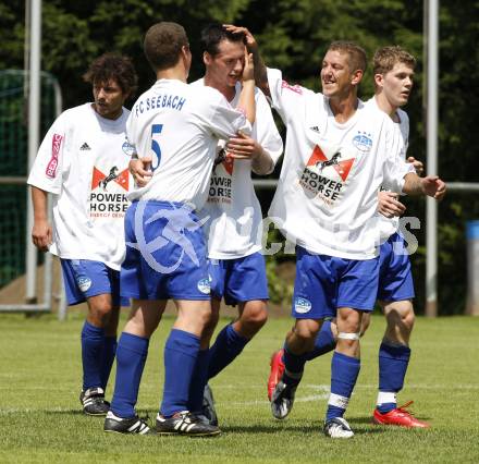 Fussball. Villacher Stadtpokal. FC Seebach gegen Maria Gail. Torjubel (Seebach). Landskron, am 11.7.2009.
Foto: Kuess
---
pressefotos, pressefotografie, kuess, qs, qspictures, sport, bild, bilder, bilddatenbank