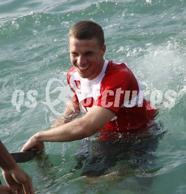 Fussball Bundesliga. Trainingslager 1. FC Koeln. Lukas Podolski. Velden, am 14.7.2009.
Foto: Kuess
---
pressefotos, pressefotografie, kuess, qs, qspictures, sport, bild, bilder, bilddatenbank