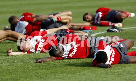 Fussball Bundesliga. Trainingslager 1. FC Koeln. Velden, am 14.7.2009.
Foto: Kuess
---
pressefotos, pressefotografie, kuess, qs, qspictures, sport, bild, bilder, bilddatenbank