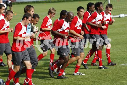 Fussball Bundesliga. Trainingslager 1. FC Koeln.  Velden, am 14.7.2009.
Foto: Kuess
---
pressefotos, pressefotografie, kuess, qs, qspictures, sport, bild, bilder, bilddatenbank